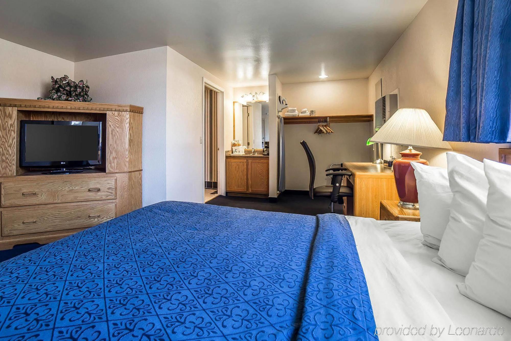 Quality Inn แซนด์พอยต์ ภายนอก รูปภาพ